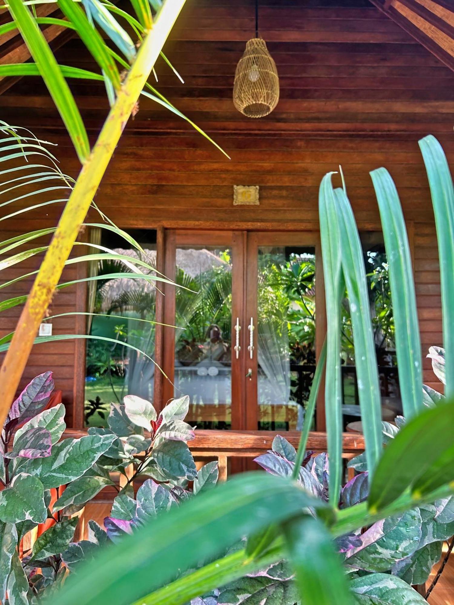Bed and Breakfast Island Garden Huts Lembongan Exterior foto